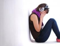 Histeria tek adoleshentët: pse e bëjnë?