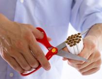 Fumar y anestesia: ¿cuál es el peligro y qué se puede hacer?